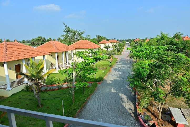 famous-hotel-in-vellore-as-garden-villa