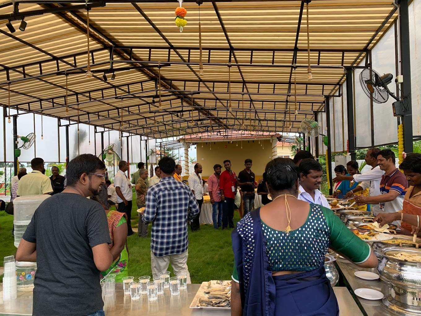 how-to-book-as-garden-villa-for-a-team-outing-resort-in-vellore